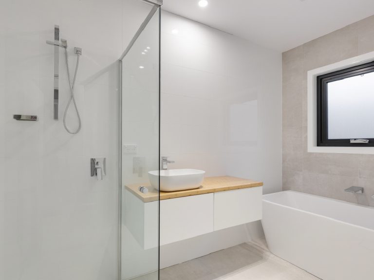 make a small bathroom bigger