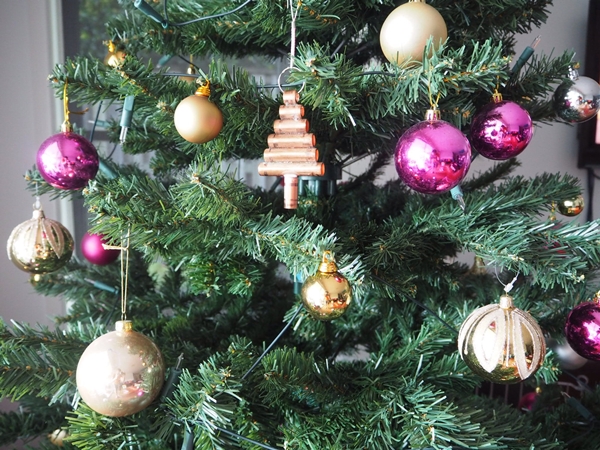 How to make a copper pipe tree decoration