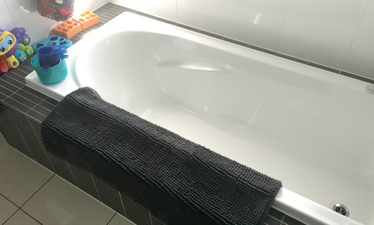 Help! My Toddler’s Fingers are Stuck in the Bath Drain