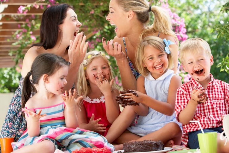 school mum friends