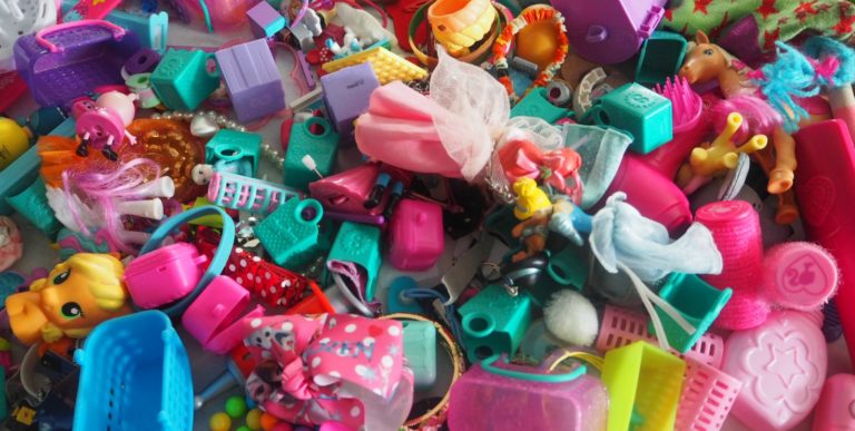 How to Store Shopkins and Itty Bitty Toys