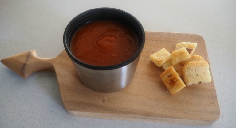 Tradie's lunchbox vegetable soup with garlic croutons