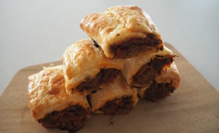 Tradies lunchbox bolognese sausage rolls