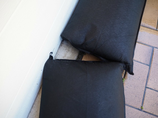 Miracle Sandbags stops water