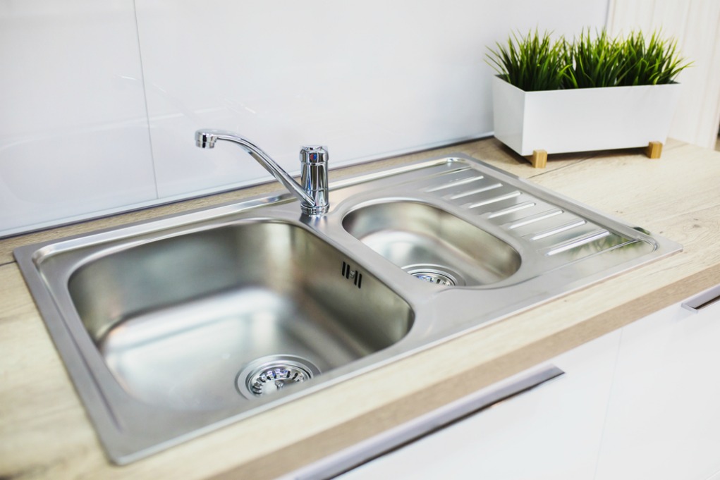 8 Ways To Get Rid Of Gross And Stinky Kitchen Sink Odors