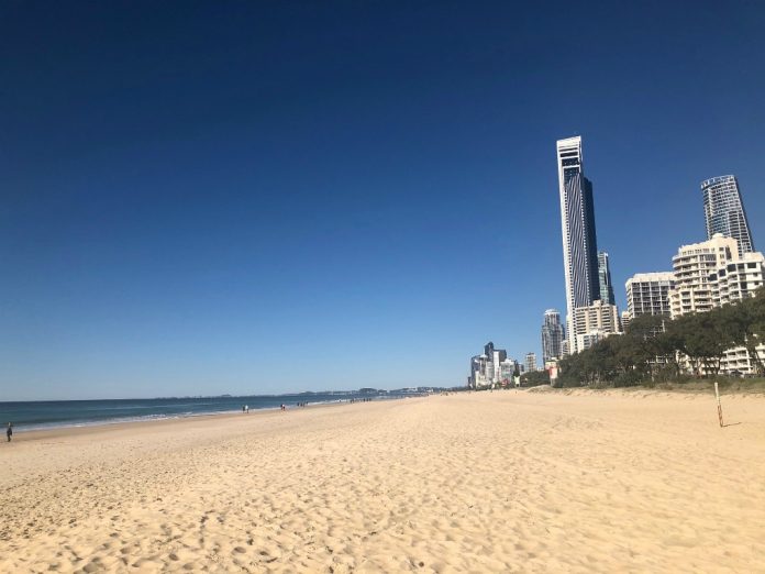 hotel date night to surfers paradise