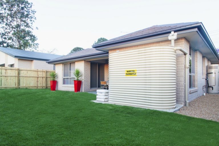 ways to conceal a rainwater tank