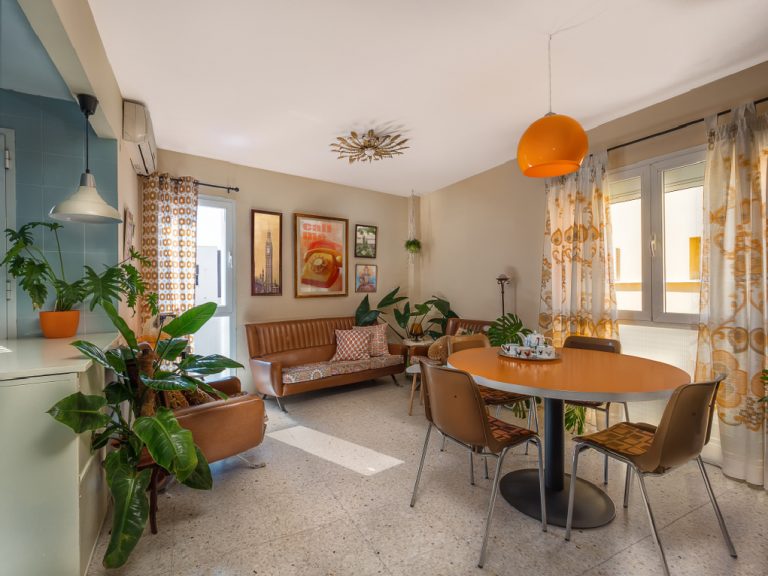 how to incorporate grandmillennial style into your home