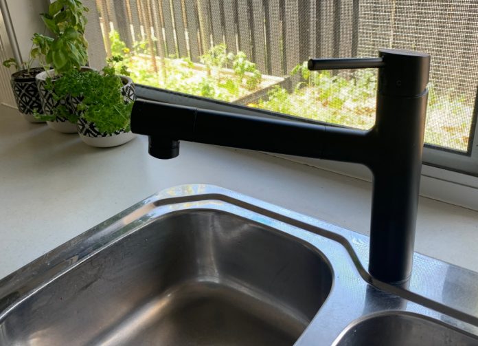 built-in filter tap